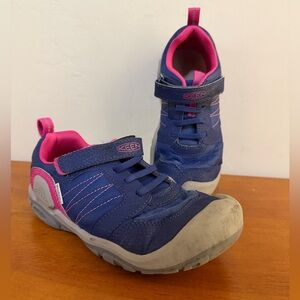 Keen Kids' Knotch Peak sneakers size 13